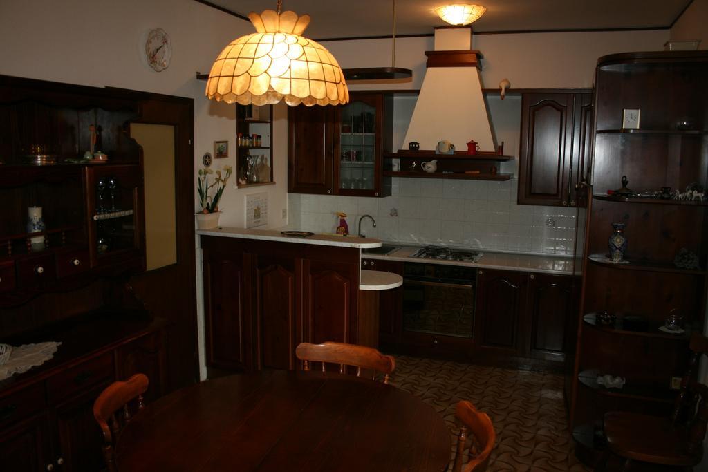 Sossa Apartments Ουμάγκ Δωμάτιο φωτογραφία